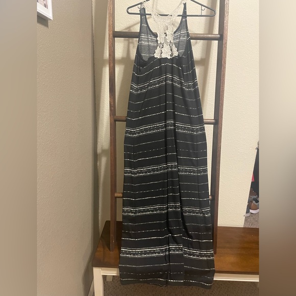 Boho Maxi Dress - Picture 2 of 3